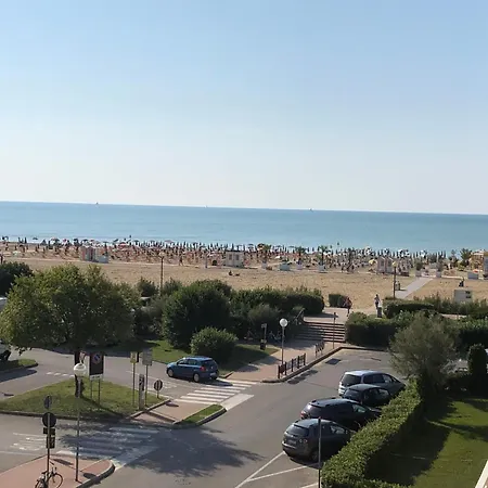 Lejlighed Very Comfortable Seafront Bibione
