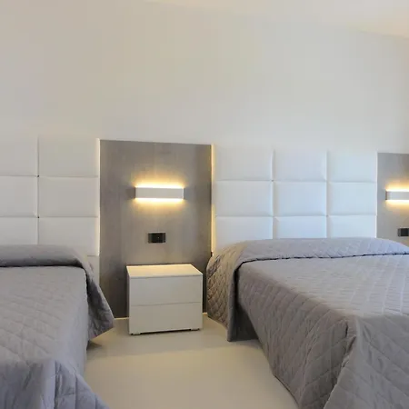 Very Comfortable Seafront Μπιμπιόνε