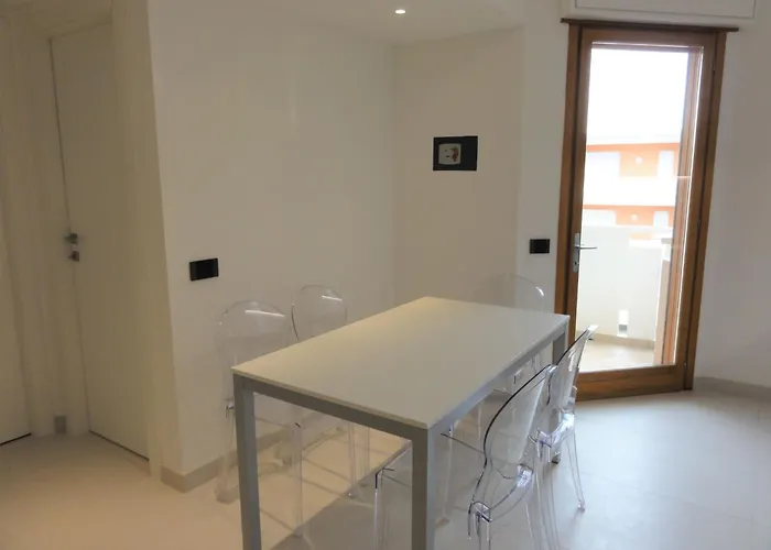 Very Comfortable Seafront Bibione